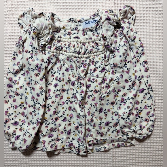 Old Navy White Floral Top